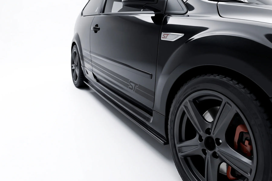 Maxton sideskørter til Ford Focus ST Mk2 – blank sort – billede 1 af 6