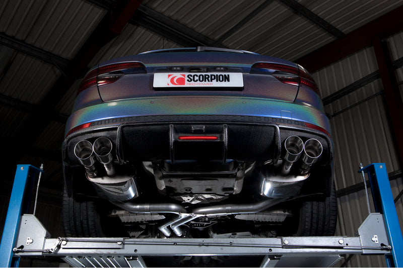 Scorpion half system udstødning til Audi S4, Resonated / Daytona, set nedefra