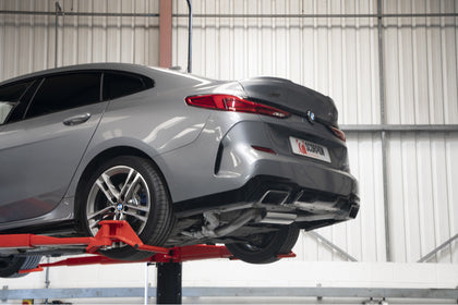 Scorpion GPF-back udstødning til BMW M235I med ventiler, OE Fitment, set fra siden