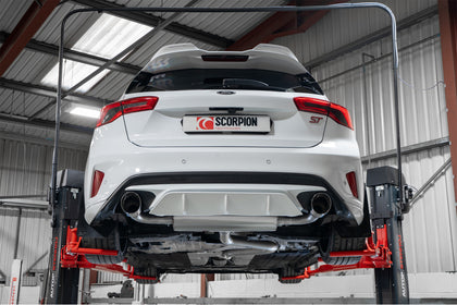 Scorpion GPF-back udstødning til Ford Focus, Daytona, set bagfra
