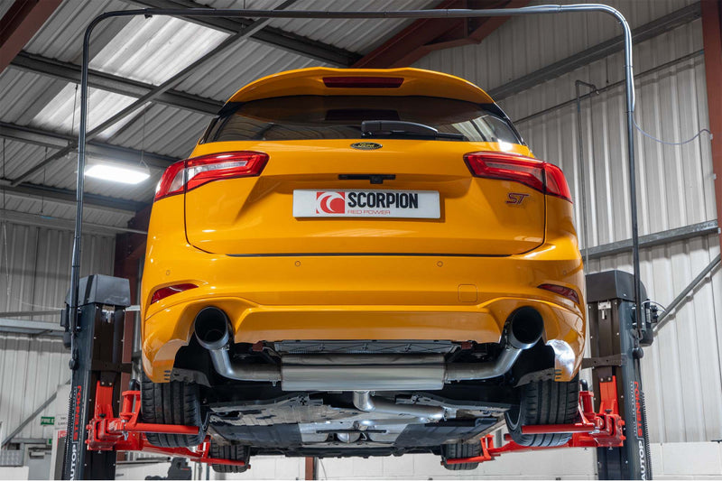 Scorpion GPF-back udstødning til Ford Focus, Daytona Ceramic, set bagfra