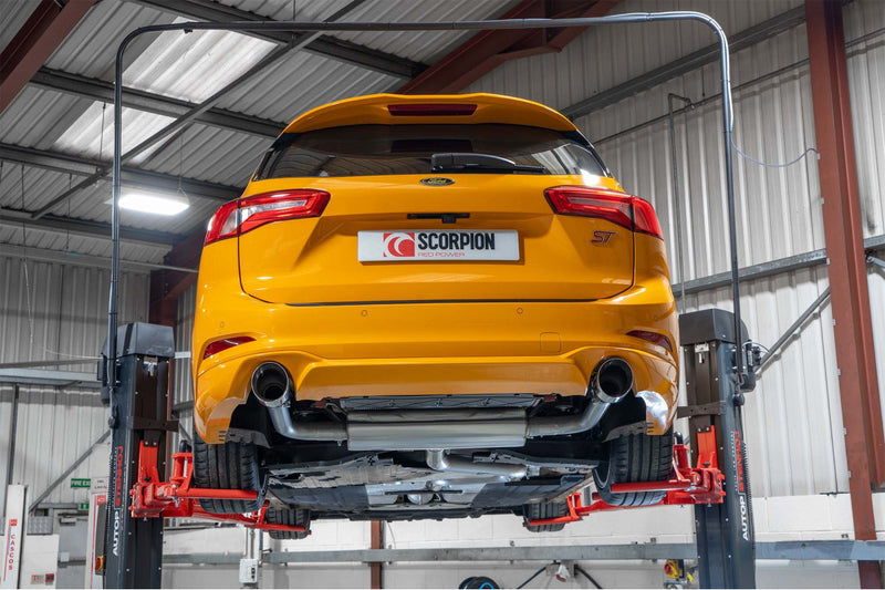 Scorpion GPF-back udstødning til Ford Focus, Daytona, set bagfra