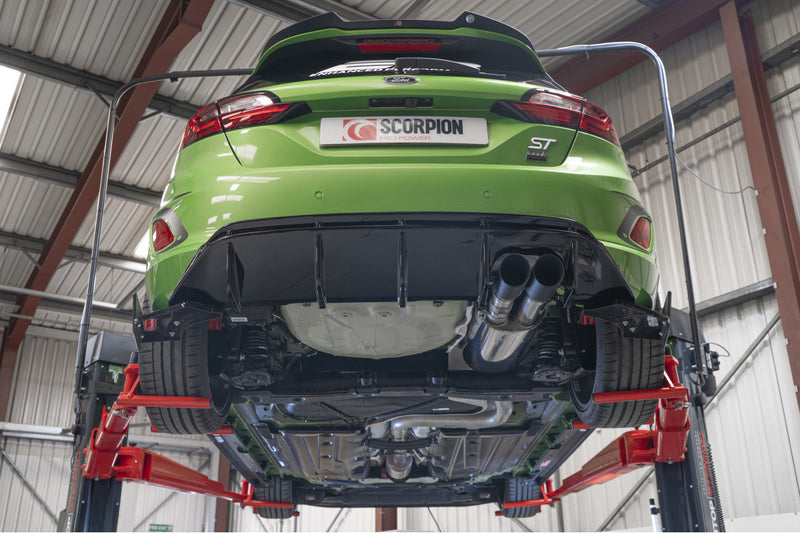 Scorpion GPF-back udstødning til Ford Fiesta ST MK8.5 med ventiler, set nedefra