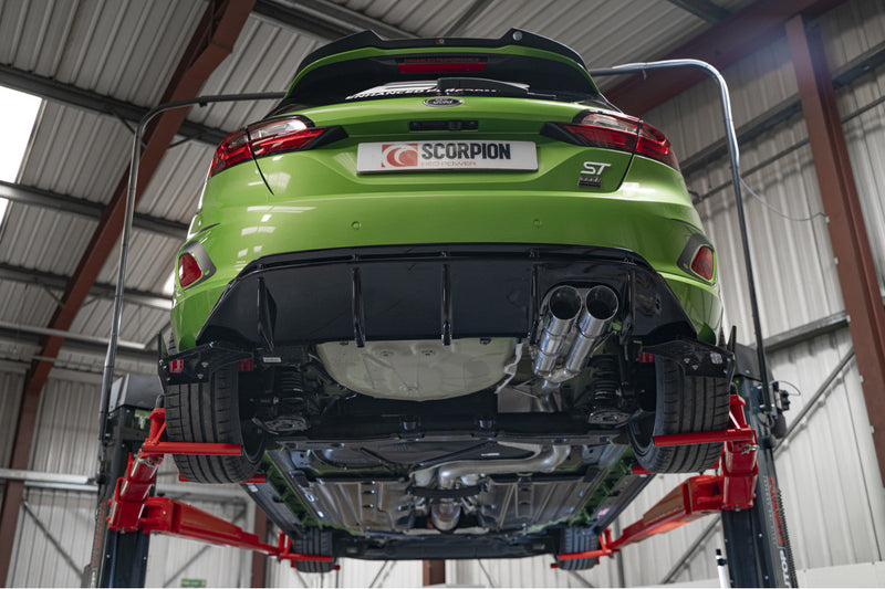 Scorpion GPF-back udstødning til Ford MK8, Daytona, set nedefra