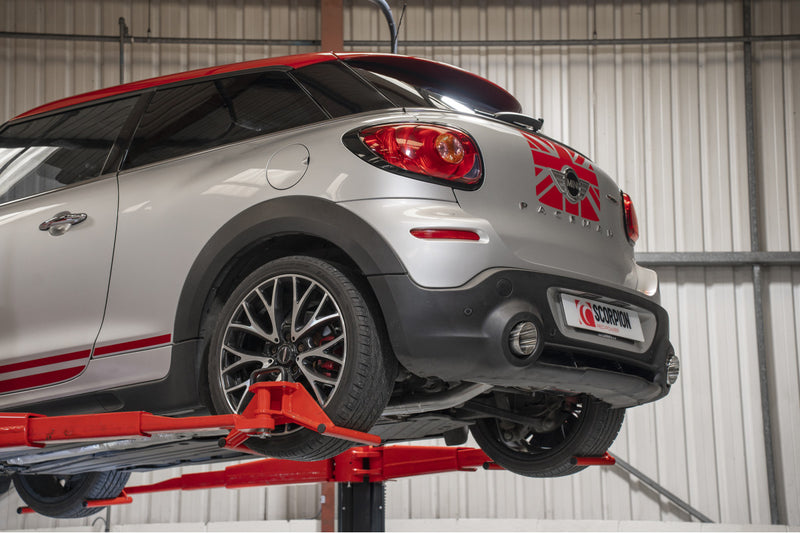 Scorpion cat-back udstødning til Mini Countryman – ikke-resoneret, Daytona, set fra siden
