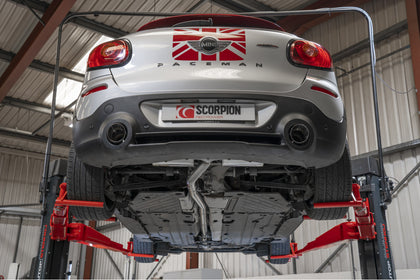 Scorpion cat-back udstødning til Mini Countryman – ikke-resoneret, Daytona, set nedefra