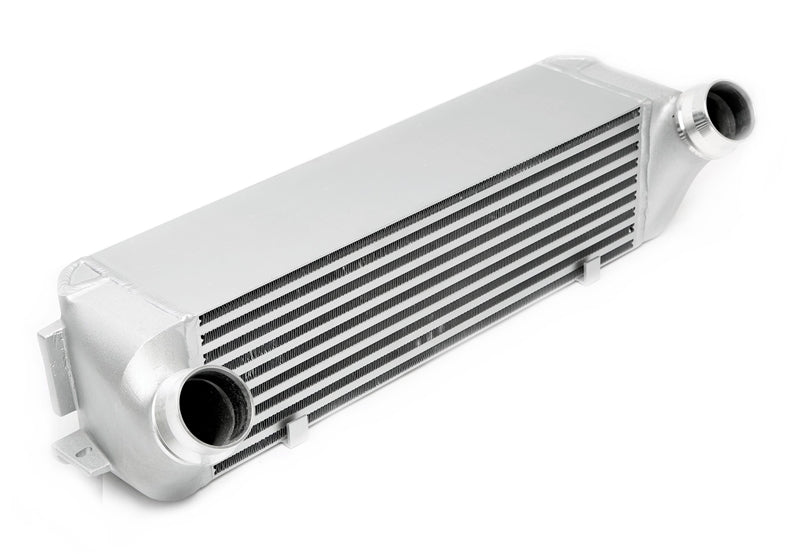 TA-Technix intercooler – Sølv intercooler med tilslutningsdele øverst