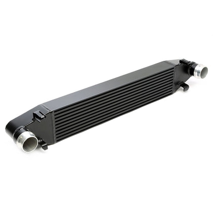 TA-Technix Intercooler Mercedes Benz C-Klasse – Sort og sølvfarvet køler
