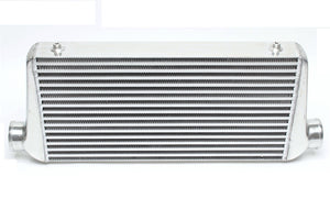 TA-Technix intercooler – Sølv intercooler fra forsiden bred