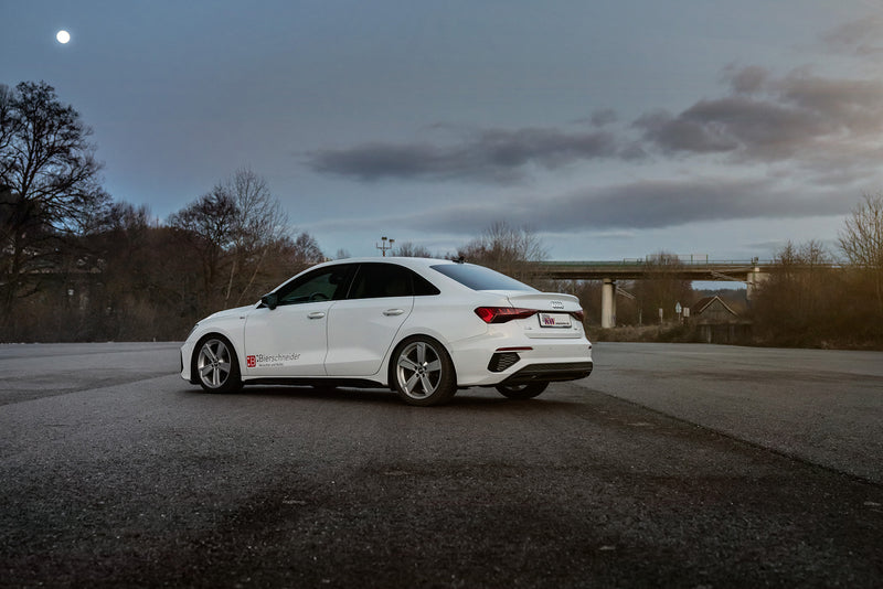 Audi A3 type GY Limousine med KW-undervogn