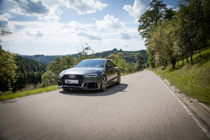 Audi RS3 type 8V Limousine med KW-undervogn