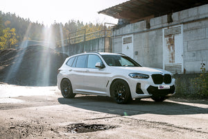 BMW X3 type X3 med KW-undervogn