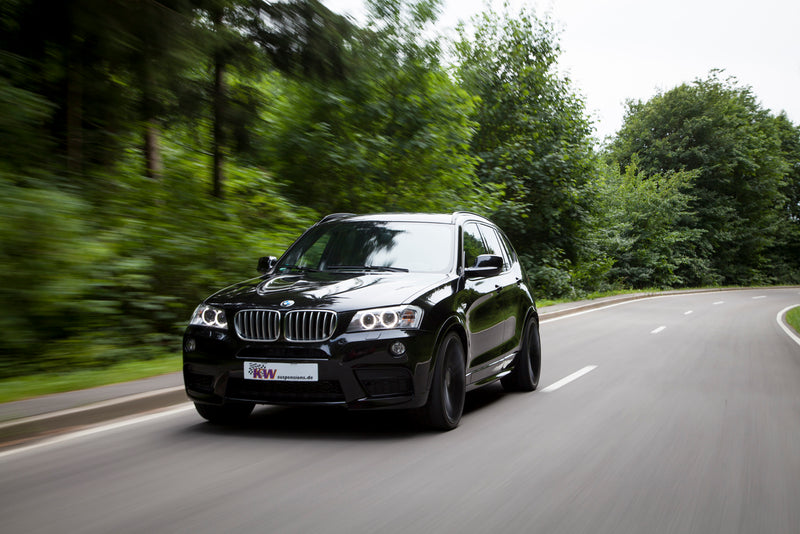 BMW X3 type X3 med KW-undervogn