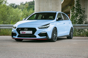 Hyundai i30 First Edition med KW-undervogn