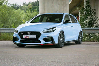 Hyundai i30 First Edition med KW-undervogn