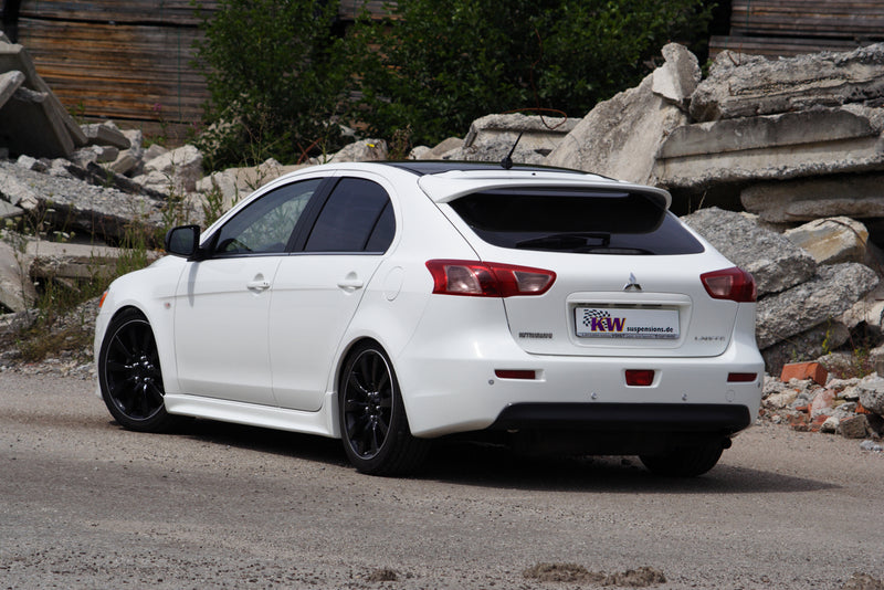 Mitsubishi Lancer type CY0 med KW-undervogn