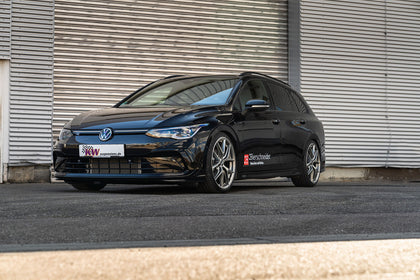 VW Golf VIII Variant med KW-undervogn