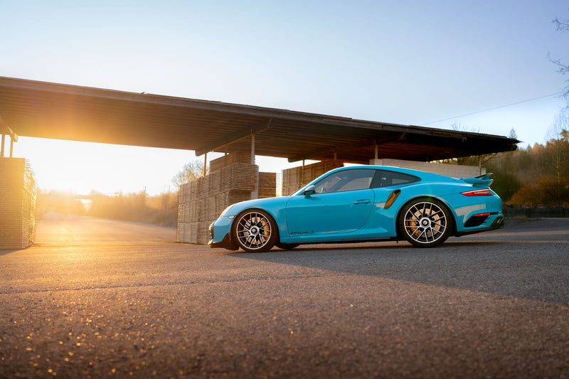 Porsche 911 991.2 Turbo med KW-undervogn