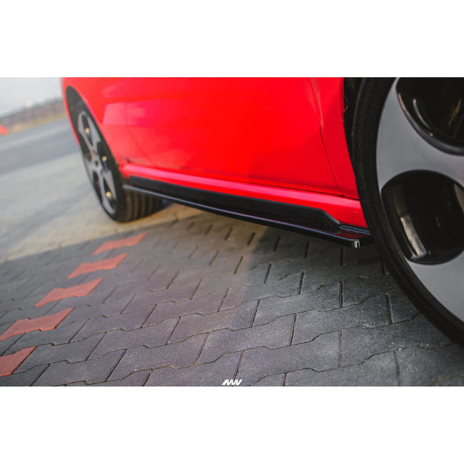 Maxton sideskørter til Volkswagen Polo GTI Mk5 – blank sort – billede 1 af 3