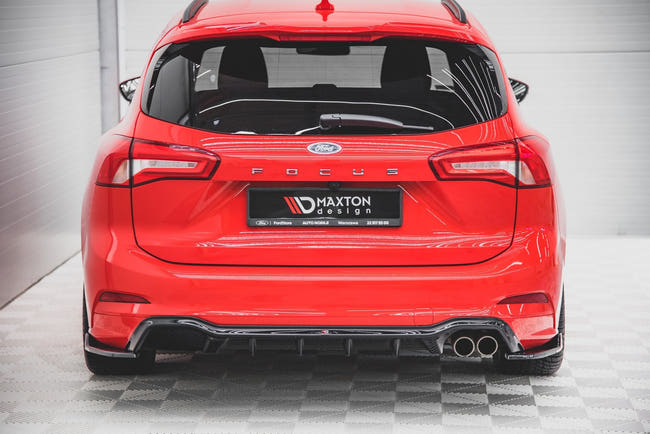 Maxton rear valance til Ford Focus ST-Line Estate Mk4 – blank sort – billede 1 af 7
