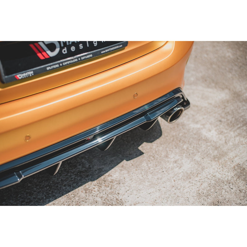 Maxton rear valance til Ford Focus Hatchback ST Mk4 – blank sort – billede 7 af 13