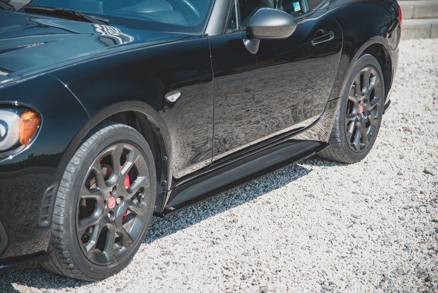 Maxton sideskørter til Abarth 124 Spider – blank sort – billede 1 af 8