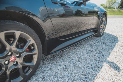 Maxton sideskørter til Abarth 124 Spider – blank sort – billede 3 af 8