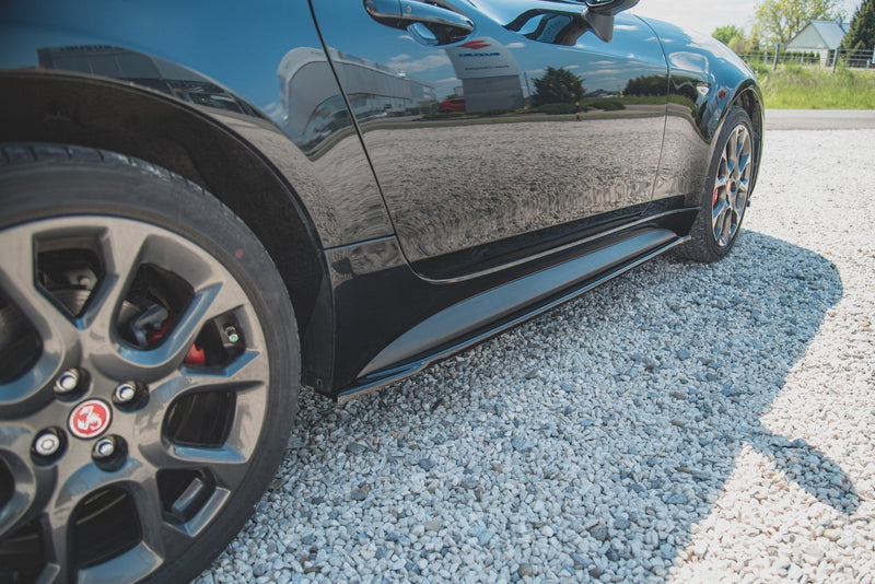 Maxton sideskørter til Abarth 124 Spider – blank sort – billede 3 af 8