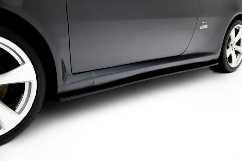 Maxton sideskørter til Alfa Romeo GT – blank sort – billede 1 af 5