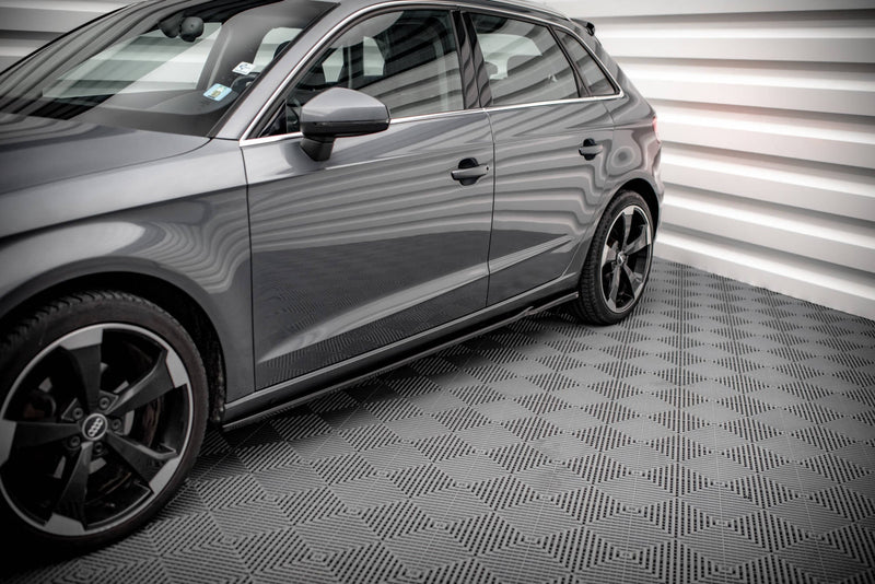 Maxton sideskørter til Audi A3 Sportback 8V – blank sort – billede 1 af 6