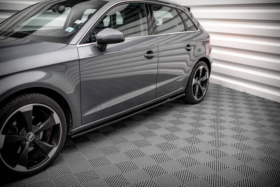 Maxton sideskørter til Audi A3 Sportback 8V – blank sort – billede 1 af 6
