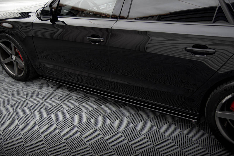 Maxton sideskørter til Audi A8 D4 – blank sort – billede 3 af 5