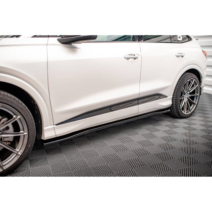 Maxton sideskørter til Audi Q4 e-tron Sportback S-line Mk1 – blank sort – billede 1 af 6