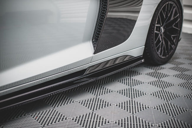 Maxton sideskørter til Audi R8 Mk2 Facelift – blank sort – billede 2 af 6