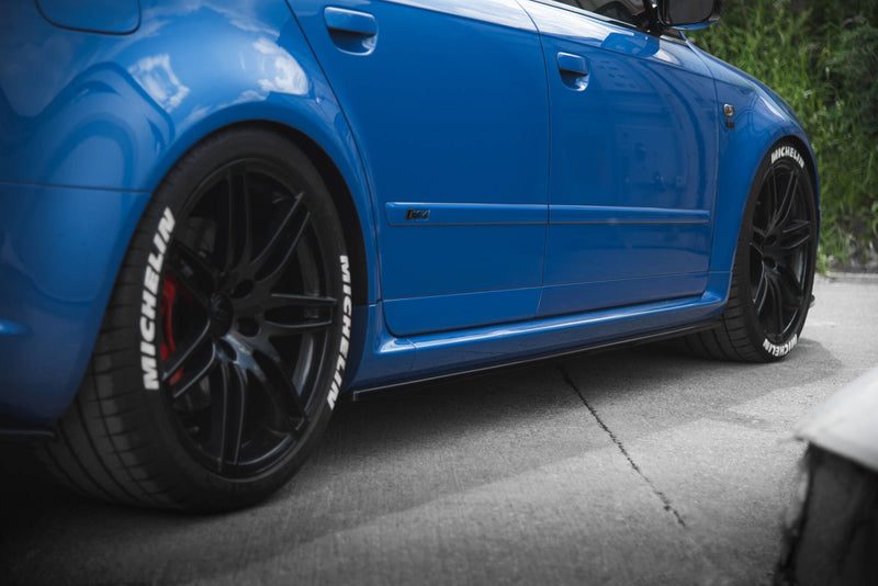 Maxton sideskørter til Audi RS4 B7 – blank sort – billede 3 af 5