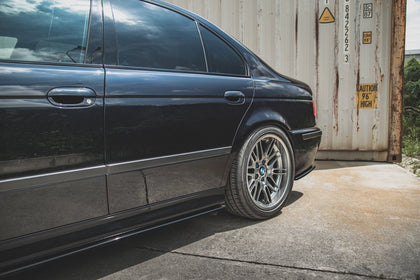 Maxton sideskørter til BMW M5 / 5 M-Pack E39 – blank sort – billede 3 af 8