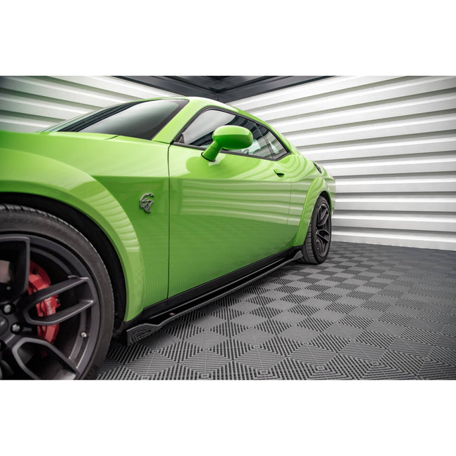 Maxton sideskørter til Dodge Challenger SRT Hellcat Widebody Mk3 – blank sort – billede 1 af 5