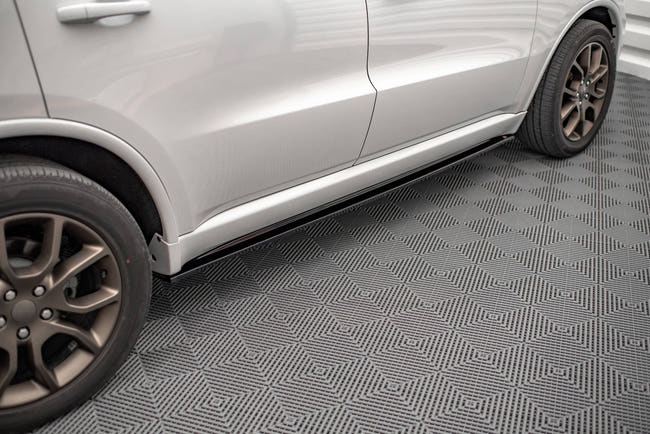 Maxton sideskørter til Dodge Durango RT Mk3 – blank sort – billede 1 af 6