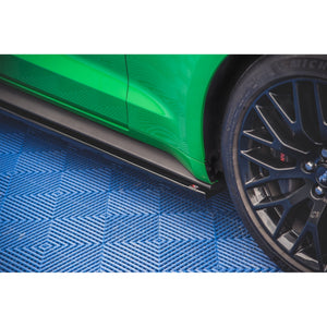 Maxton sideskørter til Ford Mustang GT Mk6 Facelift – blank sort – billede 2 af 6
