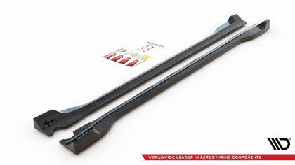 Maxton sideskørter til Ford Escape Mk3 – blank sort – billede 3 af 4