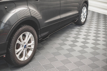 Maxton sideskørter til Ford Escape Mk3 – blank sort – billede 1 af 4