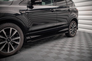 Maxton sideskørter til Ford Escape ST-Line Mk3 – blank sort – billede 1 af 7
