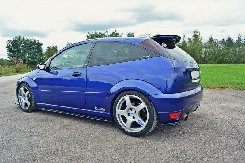 Maxton sideskørter til Ford Focus RS Mk1 – blank sort – billede 3 af 5