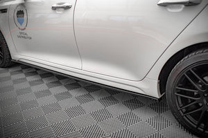 Maxton sideskørter til Kia Optima Mk4 – blank sort – billede 3 af 5