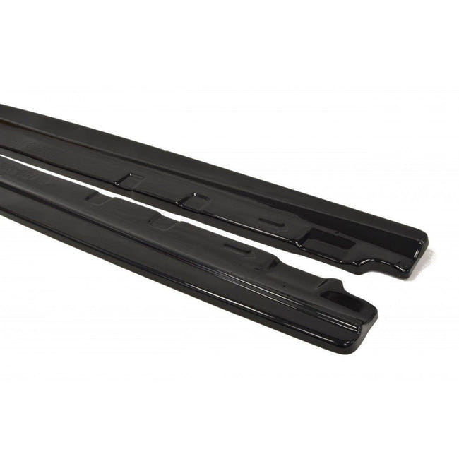 Maxton sideskørter til Mercedes-Benz C63 W204 / S204 / C204 Facelift – blank sort – billede 2 af 3