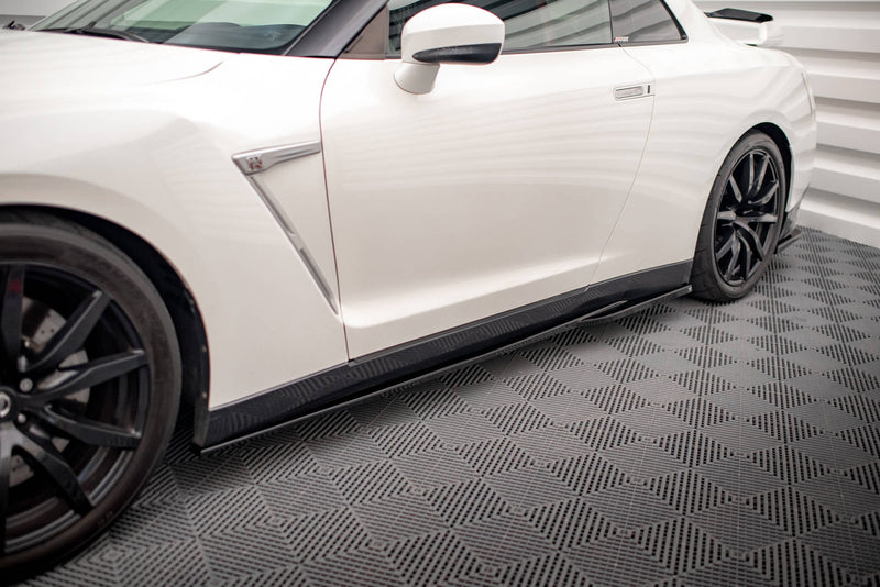 Maxton sideskørter til Nissan GTR R35 Facelift – blank sort – billede 1 af 5