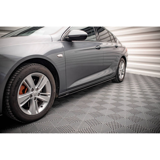 Maxton sideskørter til Opel Insignia Mk2 – blank sort – billede 1 af 6