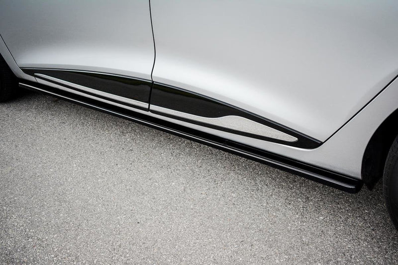 Maxton sideskørter til Renault Clio Mk4 – blank sort – billede 2 af 6