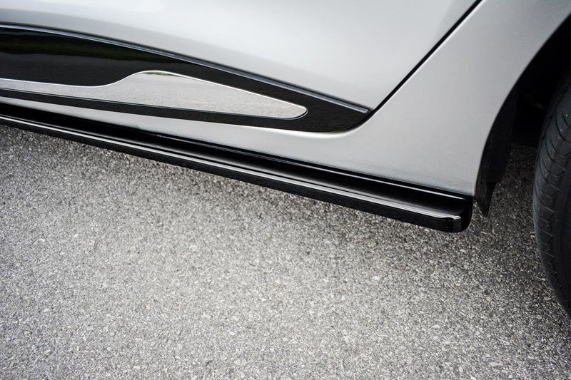 Maxton sideskørter til Renault Clio Mk4 – blank sort – billede 3 af 6
