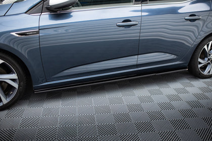 Maxton sideskørter til Renault Megane Hatchback Mk4 – blank sort – billede 1 af 6